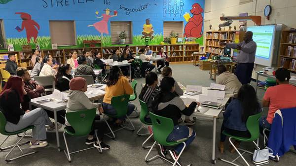 Local elementary school teaches English to parents who face language barrier