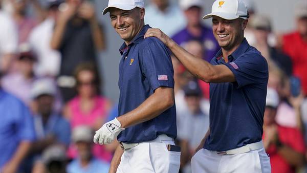 US leads Presidents Cup as Kim gives Internationals a spark
