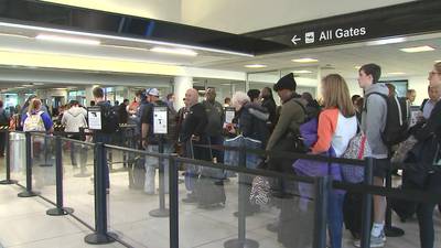 TSA screens record number of passengers despite increasing delays, cancellations