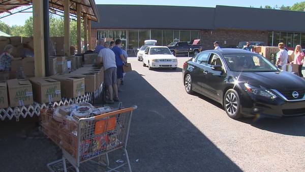 ‘Everything is so expensive’: Morganton families line up at food pantry as inflation soars