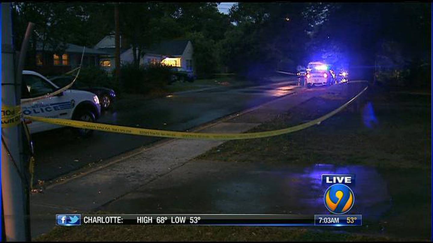 Cmpd Investigating After Woman Shot In West Charlotte Wsoc Tv 