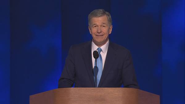 DNC Day 4: NC Gov. Roy Cooper fires up crowd ahead of Harris