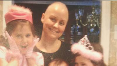Carolina Strong: Student raises money for cancer research in honor of mother’s leukemia diagnosis 