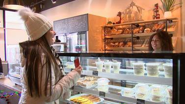 Colombian bakery is family affair