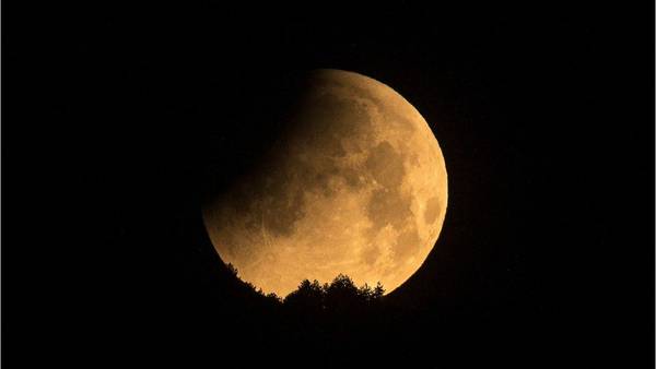 SEE: Lunar eclipse 2022 images