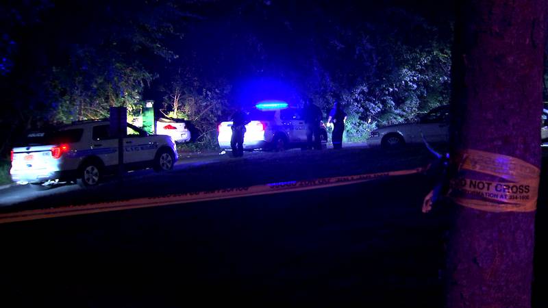 west Charlotte shooting leaves one dead