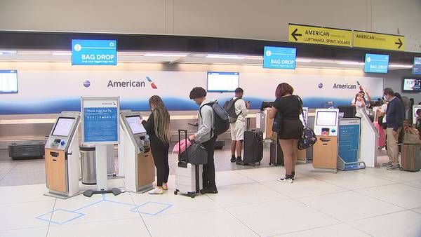 American Airlines says travelers should prepare for changes to end of year flight schedule