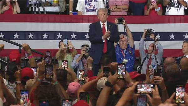 Donald Trump, Eric Trump, Dr. Ben Carson make campaign stop in Concord