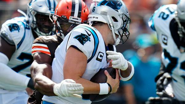 Panthers lose first regular season game after Cleveland scores last-second field goal