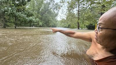 Heavy rain causes Buddhist monastery to flood