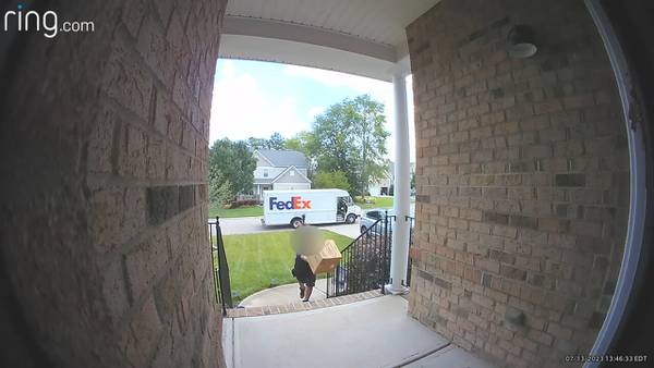 Homeowner fed up with FedEx driver damaging packages
