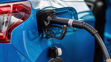 SPONSORED: Avoid an overfilled gas tank with these tips
