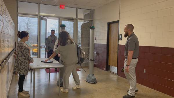 Metal detectors to be added to all Hickory Public Schools 