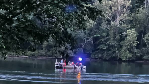 Man dies after being thrown from boat in Hickory, wildlife officials say