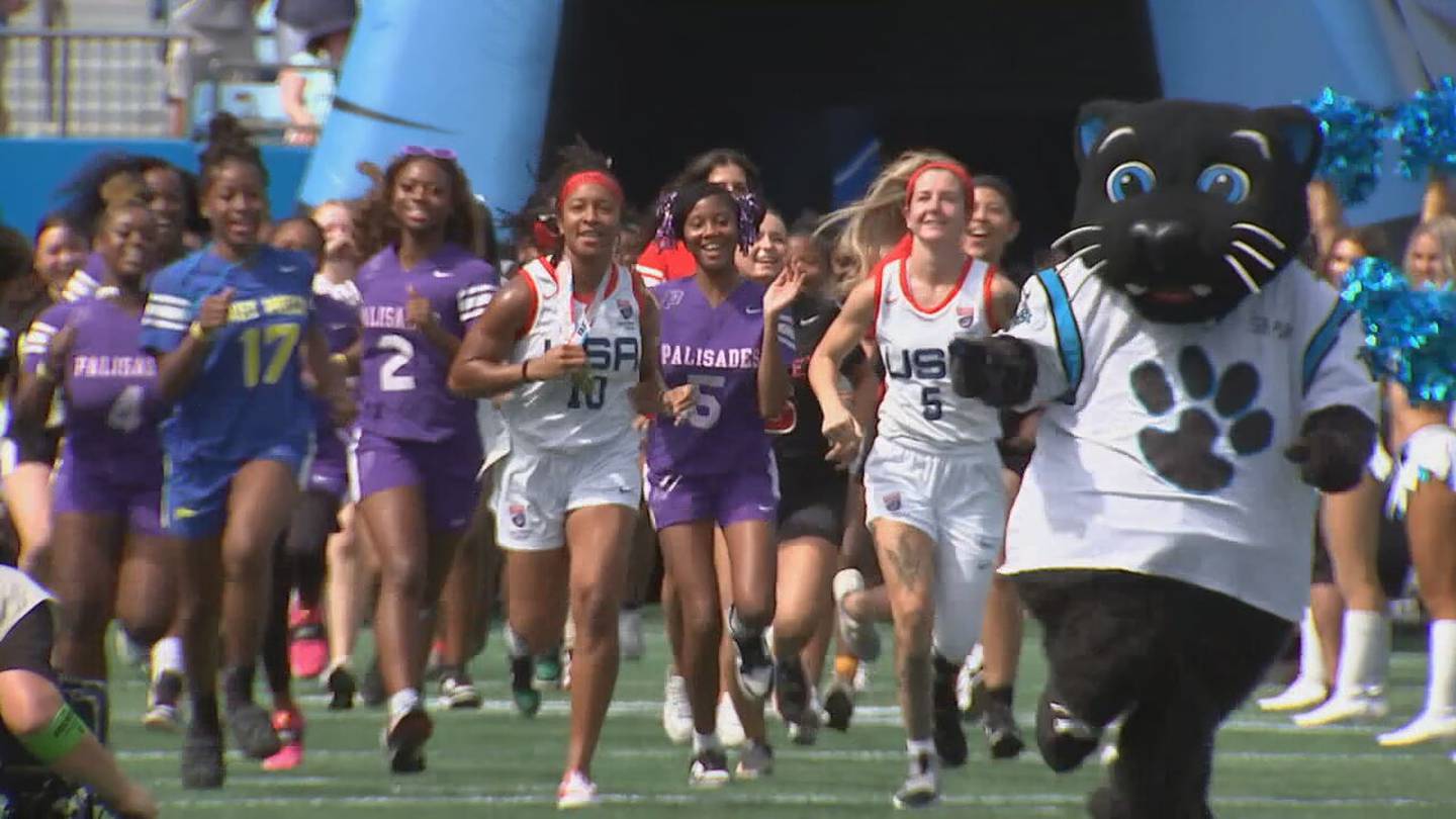 Panthers Highlight Flag Football In Charlotte Mecklenburg Schools Before Preseason Game Wsoc Tv 