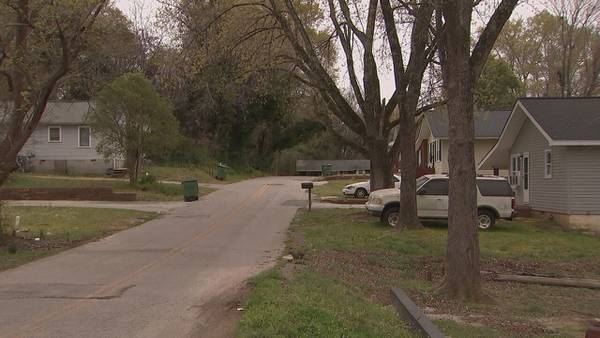 Residents feel unsafe as violence surges in neighborhood