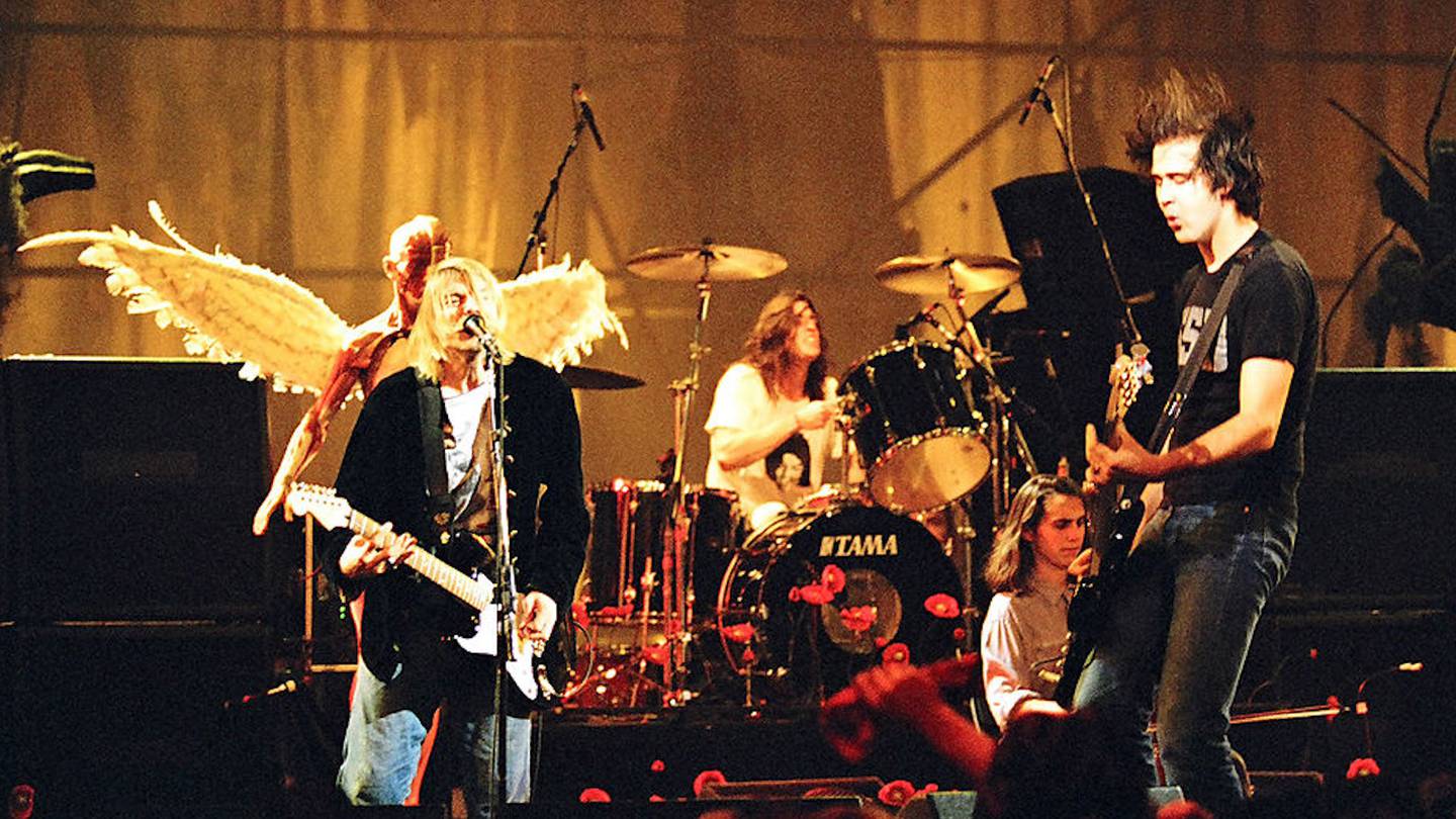Nirvana's 'In Utero' 30th Anniv. Remaster: 53 Unreleased Tracks – Billboard