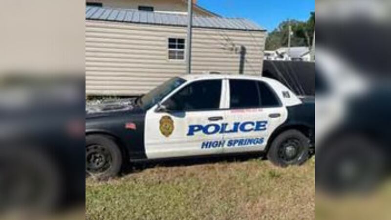 A woman was found deceased hours after her young children went looking for her in a shopping center in High Springs, Florida on Wednesday.