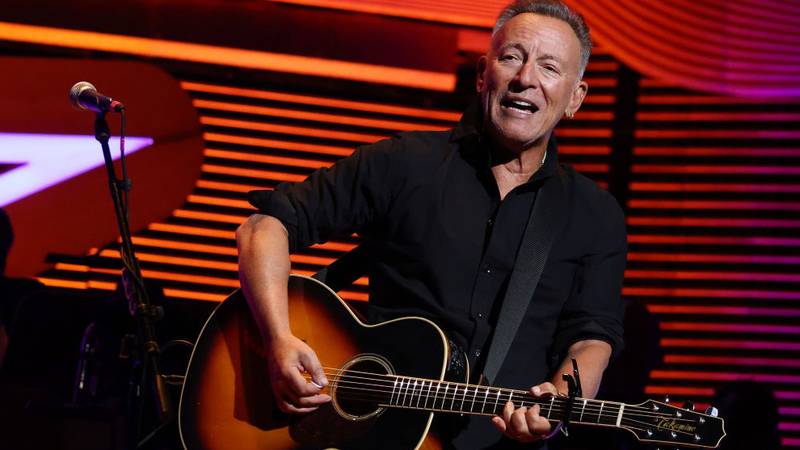 NEW YORK, NEW YORK - NOVEMBER 06: Bruce Springsteen performs onstage during the 17th Annual Stand Up For Heroes Benefit presented by Bob Woodruff Foundation and NY Comedy Festival at David Geffen Hall on November 06, 2023 in New York City. (Photo by Mike Coppola/Getty Images for Bob Woodruff Foundation)