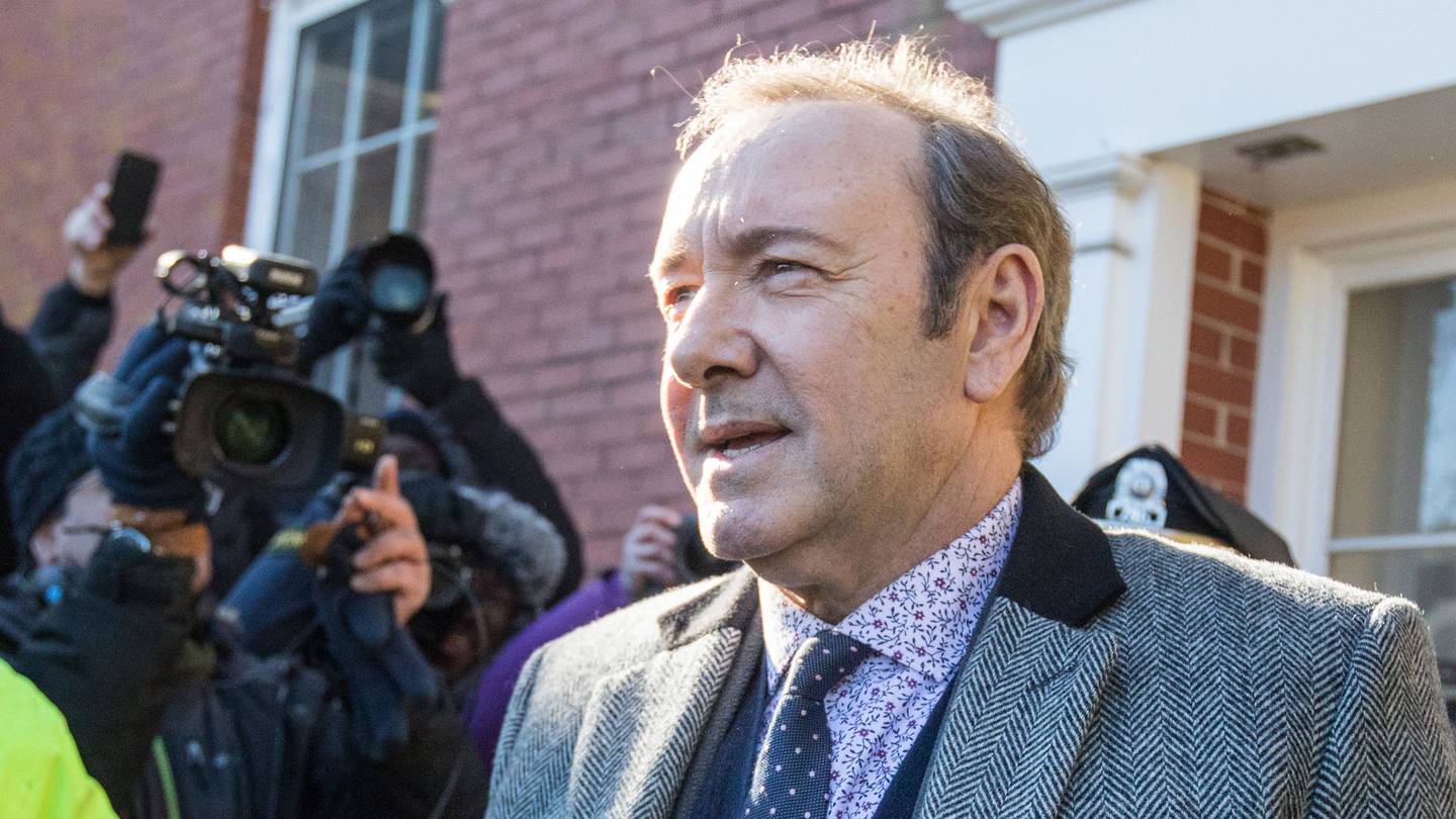 Kevin Spacey Charged With Four Counts Of Sexual Assault In Uk Wsoc Tv