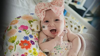 Baby girl waiting on new heart gets transplant surgery