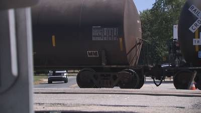 Parked trains cause pains for Chester County community