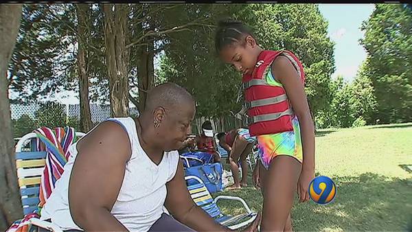 9 Investigates risk of skin cancer in African-American community