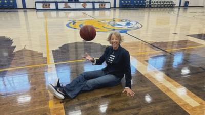 Woman’s passion for basketball inspires young players