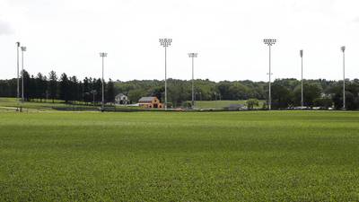 Front Office Sports on X: The land around the Field of Dreams film site is  being converted into a $80 million youth sports complex. ➖ 9 fields ➖  Indoor facility ➖ Team