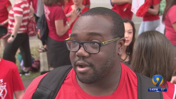 Thousands of teachers hold school day South Carolina rally
