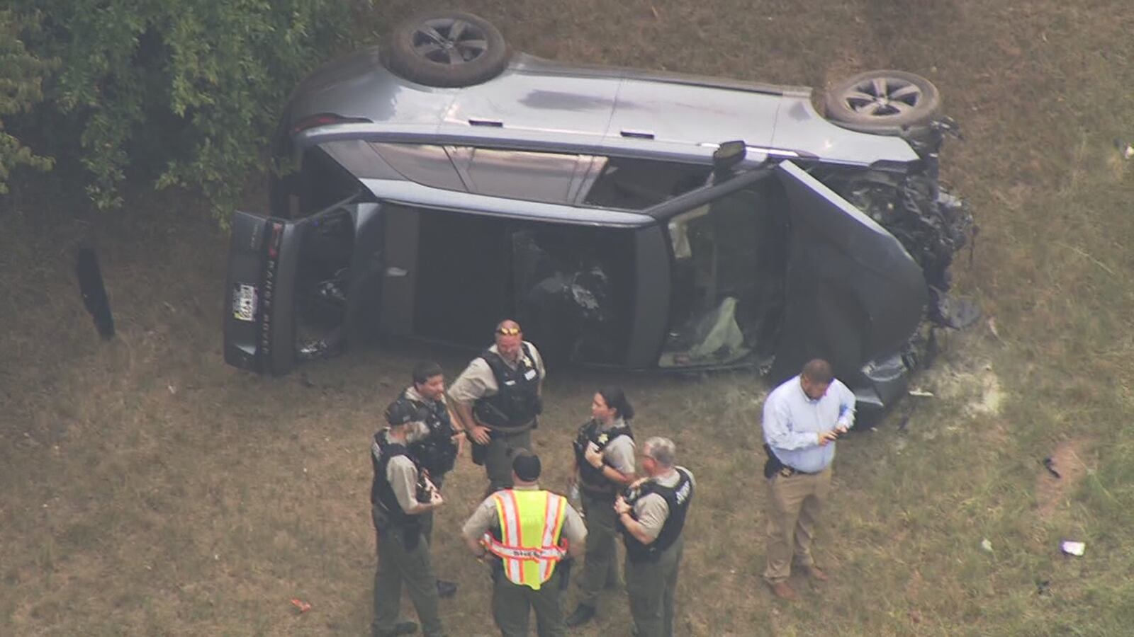 Multi County Police Chase Ends In Fiery Crash On I 77 In Sc 2 In Custody Wsoc Tv