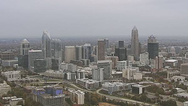Charlotte sube en la lista de los mercados de viviendas más sobrevalorados