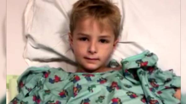 8-year-old boy home for the holidays after spending last Christmas battling cancer