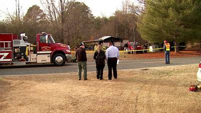 Man dead, firefighter hurt after Catawba County mobile home goes up in flames