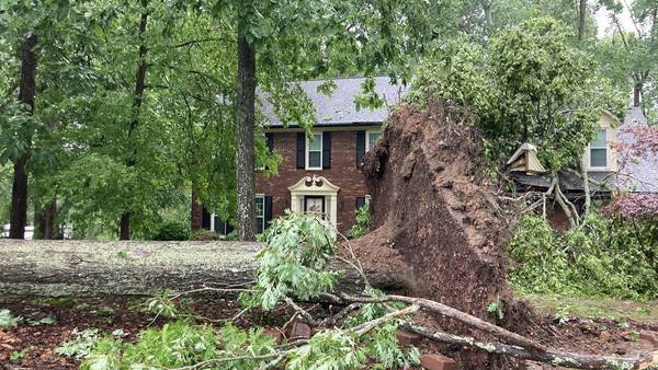 EF-1 tornado with 100 mph winds touched down in Meck, Cabarrus counties, Weather Service says