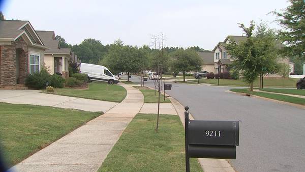 Woman says she’s selling home after HOA’s lien against it