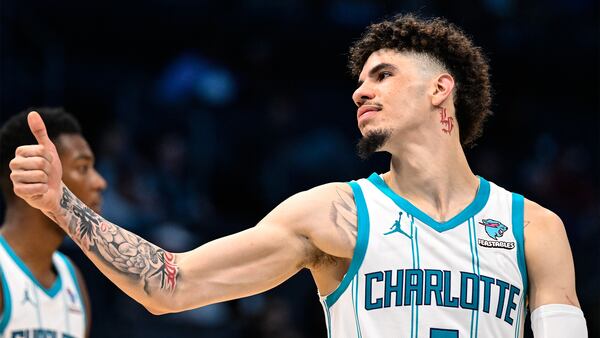Hornets’ LaMelo Ball, family business facing $200 million lawsuit 