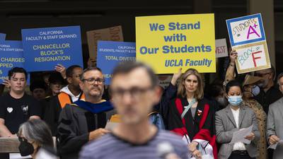 New campus protest rules spur an outcry from college faculty