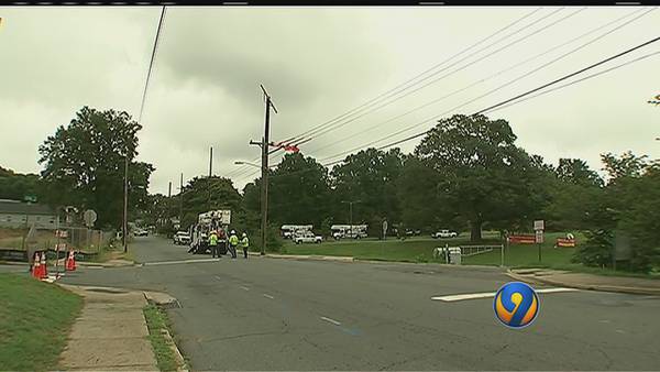 Belmont neighborhood residents mad at newly positioned Duke utility poles