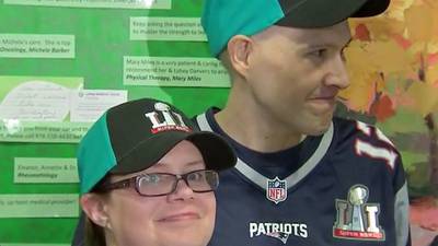 Cancer-stricken Patriots fan gets Super Bowl ticket from ex-Falcons player