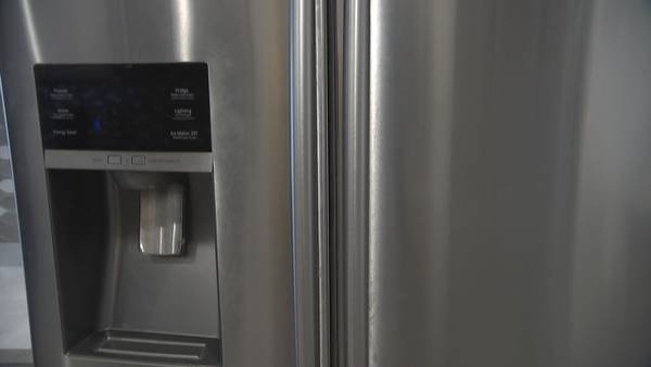 Customers must wait longer for possible settlement in Samsung ice maker case