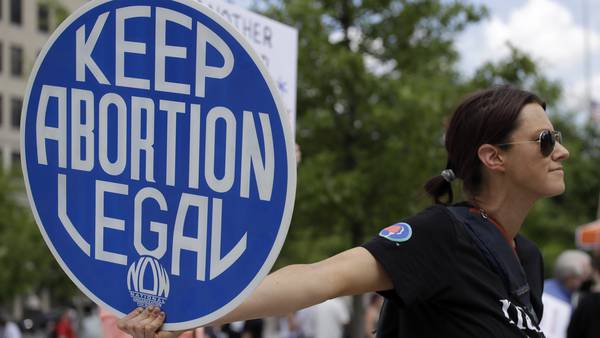 Tennessee judges say doctors can't be disciplined for providing emergency abortions