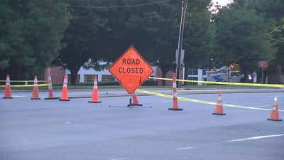 Stretch of Wilkinson Boulevard closes in both directions at Morris Field Drive