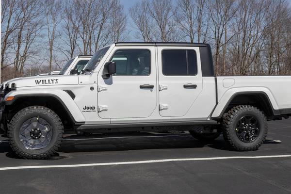 Recall alert: 38K Jeeps, Rams, others recalled; air bags may not deploy because of weld