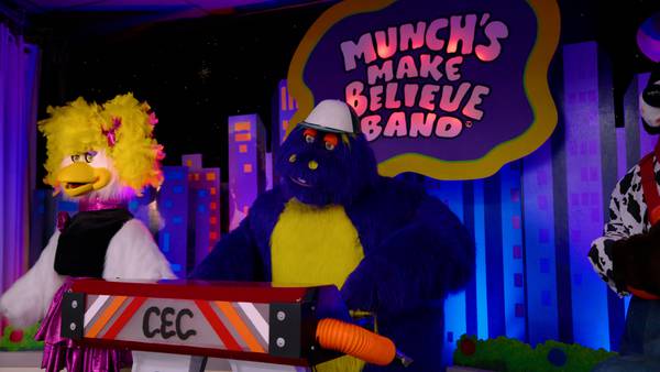 Local Chuck E. Cheese celebrates nearly phased out animatronic band with grand reopening