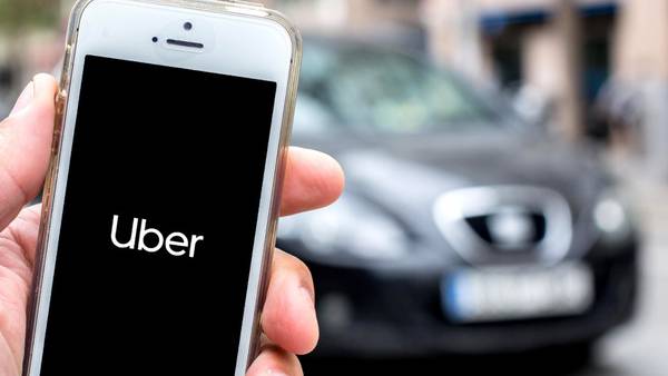 Man met minors online, ordered Uber to take them across state lines, lawsuit claims