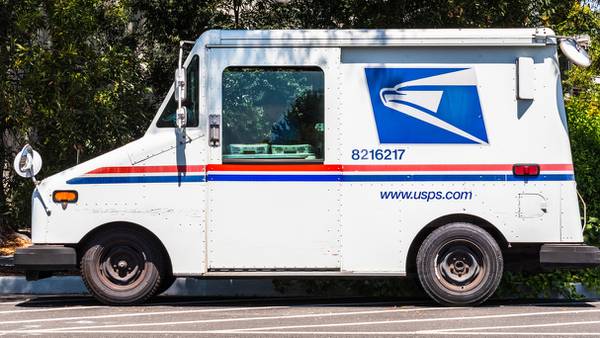 Federal police union sues USPS; wants officers to protect mail carriers