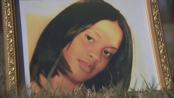 ‘Eats me up every day’: Family left without answers 16 years after woman killed