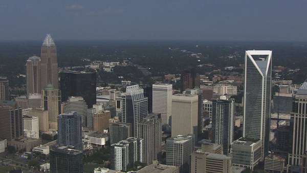 Wells Fargo wants to put name on top of iconic Uptown Charlotte building