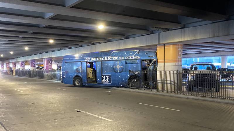 Bus crashes into pillar at Charlotte airport; Photo: Adam Cosgrove